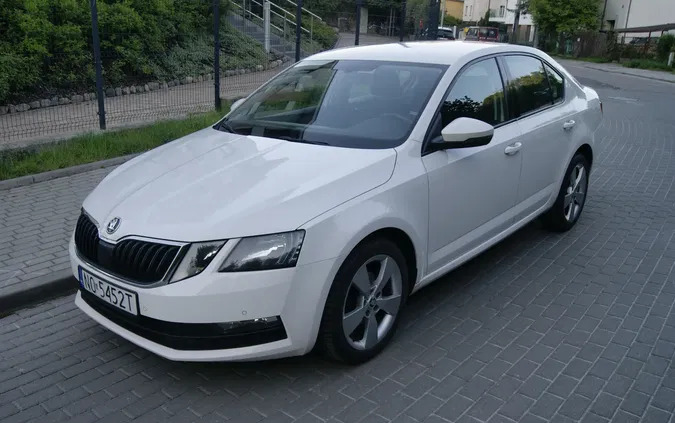 skoda octavia Skoda Octavia cena 41999 przebieg: 249000, rok produkcji 2019 z Gdynia